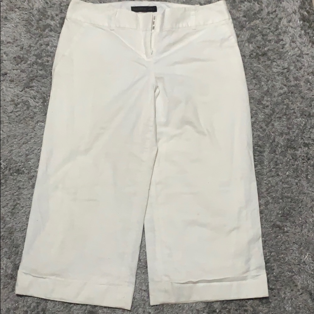 The limited Women Ankle and Cropped White Pants